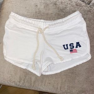 USA lounge shorts size small